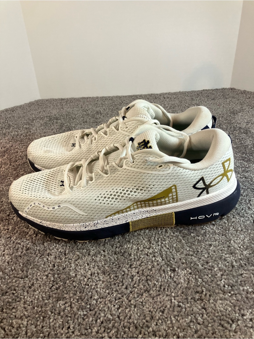 Under Armour Notre Dame Fightin Irish Infinite White Mens Shoes Sz 13 *See Photo